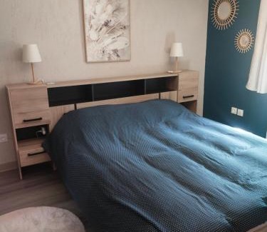 Paroisse Notre-Dame Apartment | Appartement Le Maé avec terrasse et place de parking privative gratuit