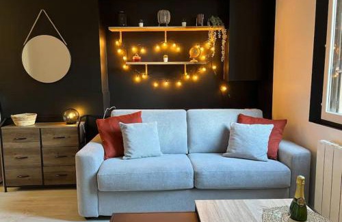 Saint-Martin-du-Littoral Apartment | Appartement Le Petit Galet