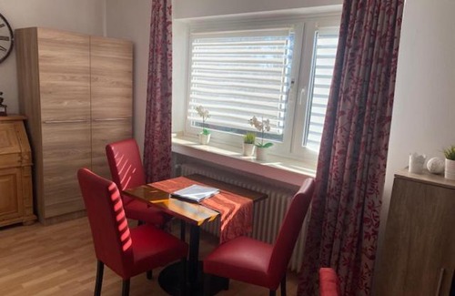 Urdenbach Apartment | Appartement Leon
