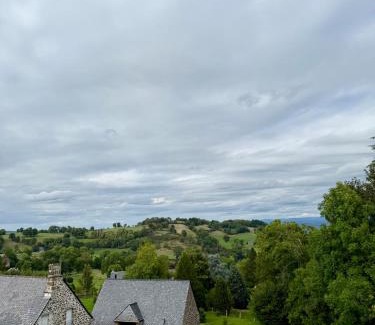 Le Monteil Apartment | Appartement lumineux 4 personnes, Puy Mary
