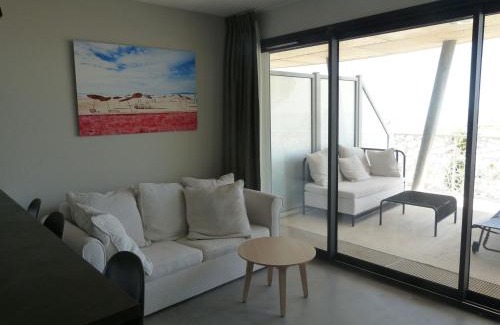 La Tranche-sur-Mer Apartment | Appartement luxe 2 chambres, balcon, accès plage, piscine, animaux admis, parking - FR-1-194-236