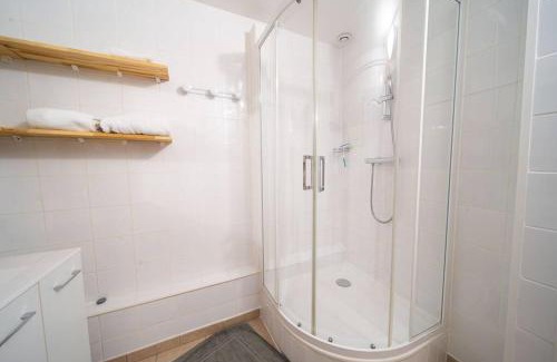 Chalon-sur-Saone Apartment | Appartement luxueux 2 chambre CENTRE VILLE Langkawi