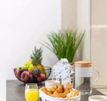 Cannes City Centre Apartment | Appartement luxueux 110m collé au prestigieux hôtel le MARTINEZ