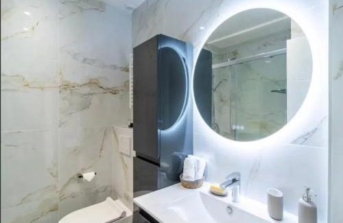 Cannes City Centre Apartment | Appartement luxueux 110m collé au prestigieux hôtel le MARTINEZ