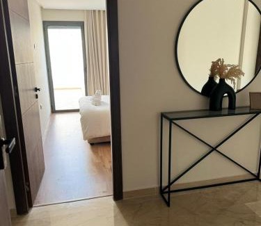 RACINE EXTENSION Apartment | APPARTEMENT LUXUEUX 30 neuf avec terrasse