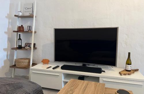 Polopos Apartment | Appartement met airco en dakterras met zicht op zee en bergen