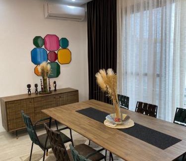 Point E Apartment | Appartement meublé F4