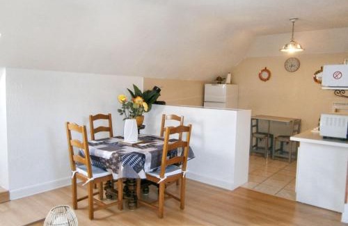 Lourdes Apartment | Appartement moderne à Lourdes avec jacuzzi, 54 m²