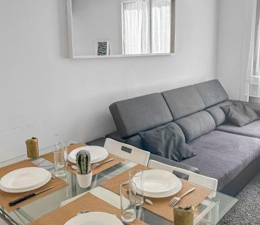 Les Gondoles Apartment | Appartement moderne avec Wi-Fi et Balcon