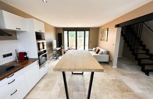 Limetz-Villez Apartment | Appartement N1 moderne à 3min de Giverny