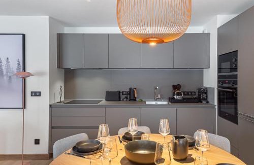 Le Planellet Apartment | Appartement neuf avec terrasse, 2 chambres près des pistes, sauna, hammam, salle de sport, parking - FR-1-569-57