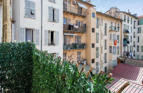 Lepante Quarter Apartment | Appartement Pertinax - Welkeys