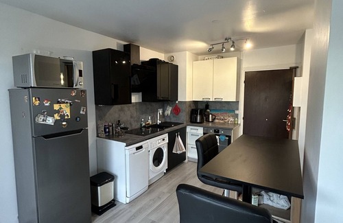 Joinville-le-Pont Apartment | Appartement Proche Paris , Proche JO, en Face le Bois de Vincennes