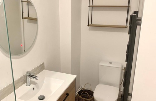 Maurepas Apartment | Appartement Proche Elancourt, Saint Quentin en Yvelines et Versailles, Ideal JO