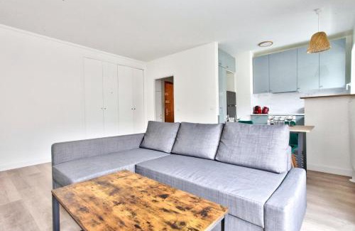 Jardin des plantes Apartment | Appartement Quartier Panthéon Free Netflix