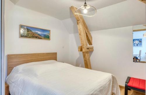 Megeve Apartment | Appartement rénové, centre Megève, 1 chambre + cabine, proche télécabine, 5 pers. - FR-1-453-280