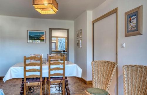 Megeve Apartment | Appartement rénové, centre Megève, 1 chambre + cabine, proche télécabine, 5 pers. - FR-1-453-280