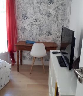 Royan Apartment | Appartement rénové et cosy au calme