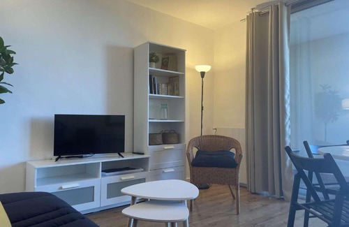 Banyuls-sur-Mer Apartment | Appartement rénové avec clim, parking et terrasse à 500m du port - FR-1-225C-113