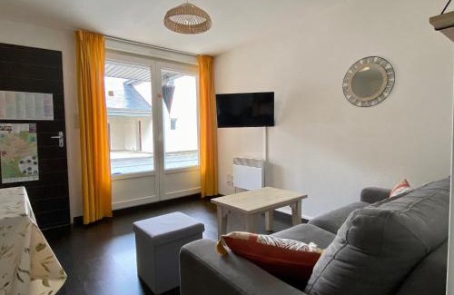 Luz-Saint-Sauveur Apartment | Appartement RDC - Luz-St-Sauveur