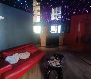 Espondeilhan Apartment | Appartement Romantique L'Escapade Jacuzzi