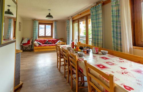Saint-Sorlin-d'Arves Apartment | Appartement spacieux à Saint-Sorlin-d'Arves 87 m² vue montagne
