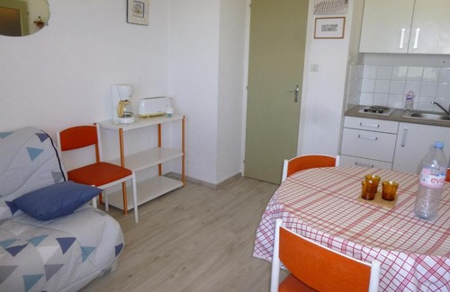 Saint-Jean-de-Monts Apartment | Appartement Saint-Jean-de-Monts, 2 pièces, 4 personnes - FR-1-224C-146
