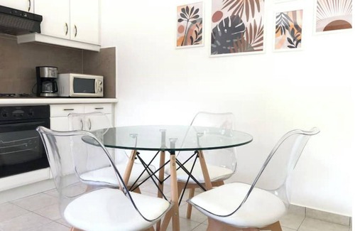 Trois-Rivieres Apartment | Appartement Sapotille - Spatieuse Climatisée - Wifi