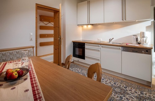 Auffach Apartment | Appartement " Sonnenröslein " - Haus Rosenheim