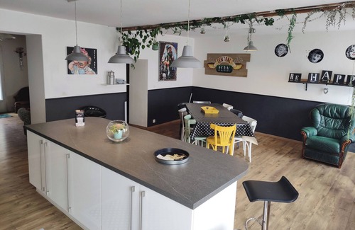 Liepvre Apartment | Appartement Spacieux et Terrasse Cosy. Entre Massif Vosgien et Vignoble Alsacien