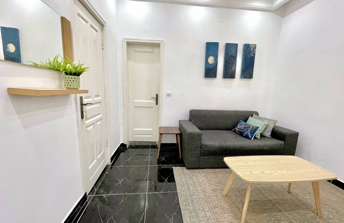 Pointe-Noire Apartment | Appartement Style Congo