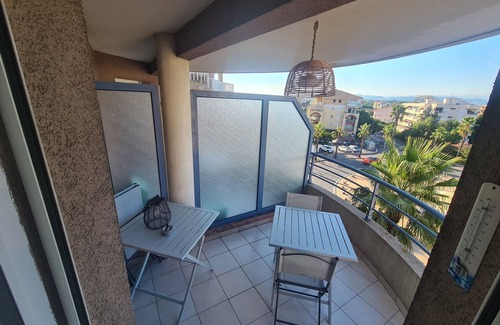 Frejus Port Apartment | Appartement sur Port Fréjus, à 2 pas de la Plage, Base Nature et Restaurant !