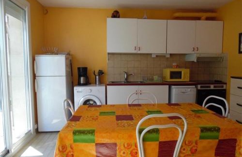 Le Grand Large Apartment | Appartement T2 calme avec terrasse et parking - 400m de la plage - FR-1-750-85