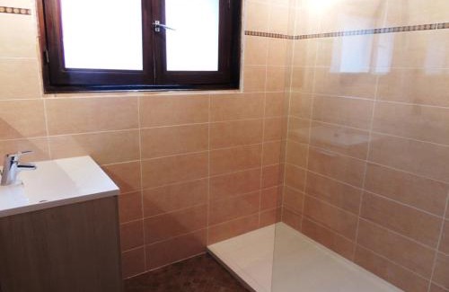 Les Gets Apartment | Appartement T2 au pied des pistes, cœur de village - 3 étoiles - 4 personnes - FR-1-598-65