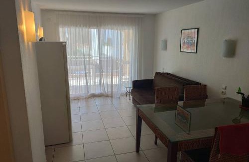 Argeles Plage Apartment | Appartement T2 Climatisé, Terrasse de 23m², Piscine, Parking, à 100m de la Plage, Argelès-sur-Mer - FR-1-388-203