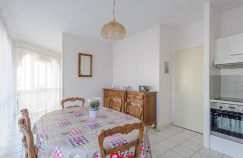 Quartier du Casino Apartment | Appartement T2 à 50m de la plage avec piscine, tennis et balcon - Châtelaillon-Plage - FR-1-535-4