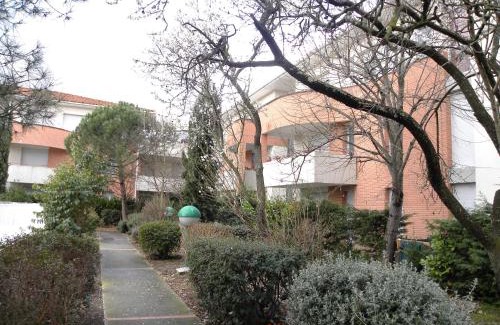 Lafourguette Apartment | APPARTEMENT T2 MEUBLE AVEC BALCON TOULOUSE