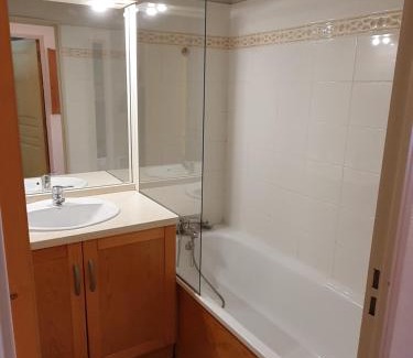 Bagneres-de-Luchon Apartment | Appartement T3 5 Pers Domaine Les PIC D'ARAN