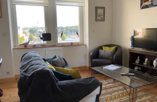 Audierne Apartment | Appartement T3 vue mer, terrasse- centre ville