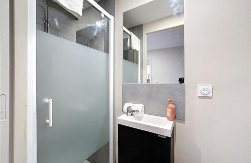 Riom Apartment | Appartement tout neuf 2 pers N5