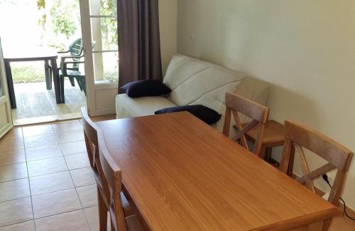 Monflanquin Apartment | Appartement Vue sur Lac