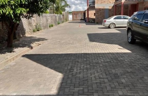 Lusaka Apartment | Appartment studio one bedroom in Mass Media