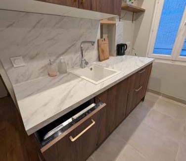 Asnieres-sur-Seine Apartment | Appartment T2 Asnières Gare