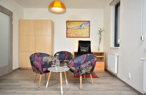 Prague 5 Apartment | Appartment Waltrovka, free parking