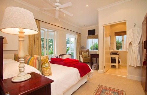 George Bed & Breakfast | Apple and Spice Guesthouse