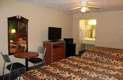 Talbot's Corner Hotel | Apple Annies Inn