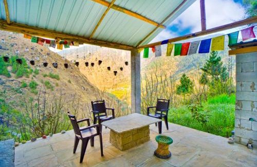 Banjar House | Apple Blush Retreat - Tirthan Valley