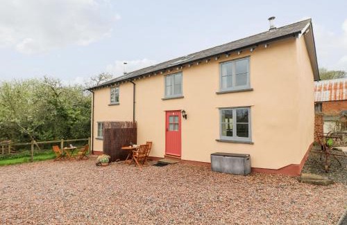 Yeoford House | Apple Cottage