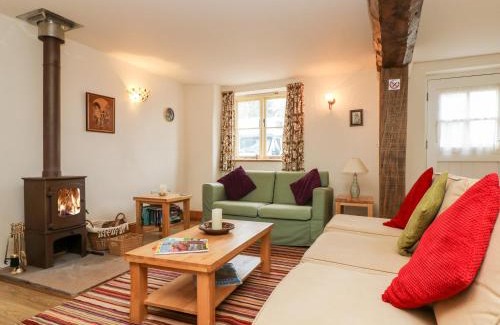 Yeoford House | Apple Cottage