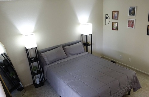 Santa Clara Apartment | Apple, Levi's -Therapeutic Wellness Hub - Romantic or Family or Leisure or Work!